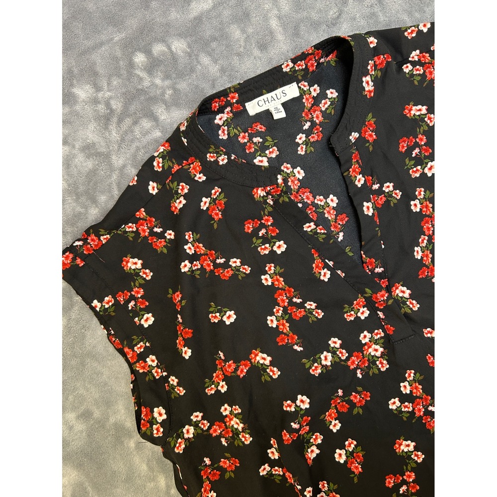 Chaus New York Womens 1X Black Red Floral Split V-Neck Cap Sleeve Blouse Top